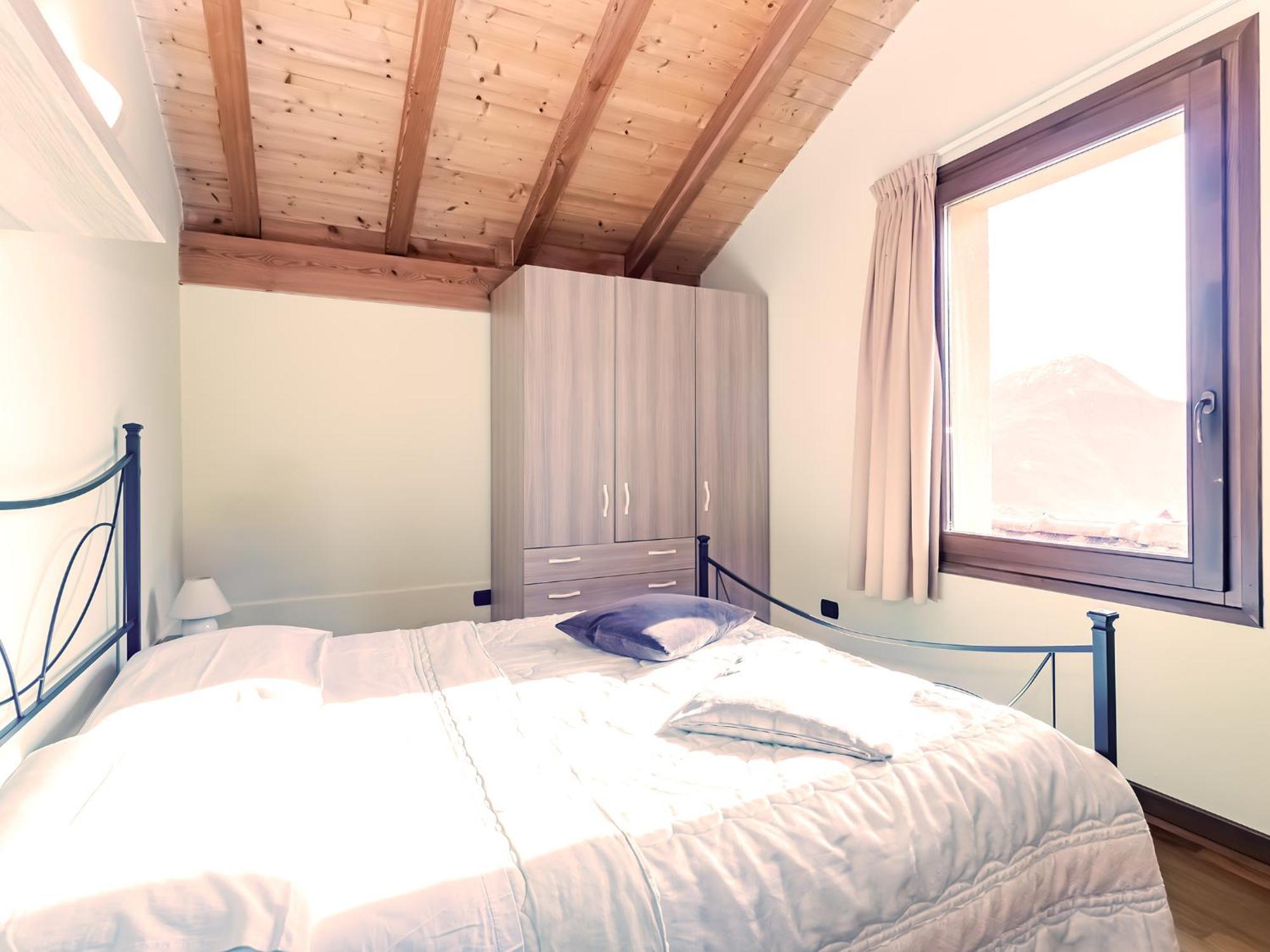 Rododendro House Relax Apartment Morbio ภายนอก รูปภาพ