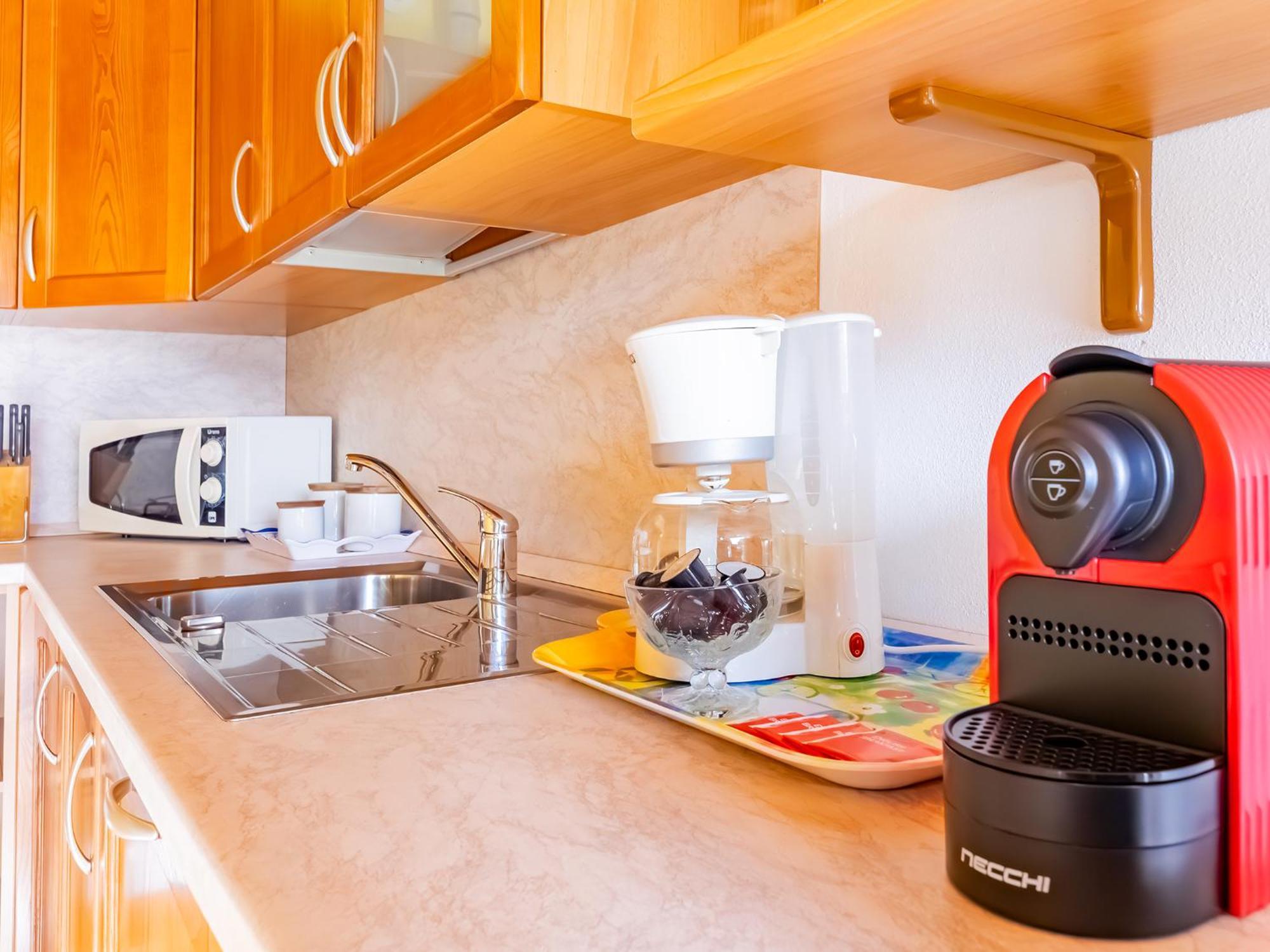 Rododendro House Relax Apartment Morbio ภายนอก รูปภาพ